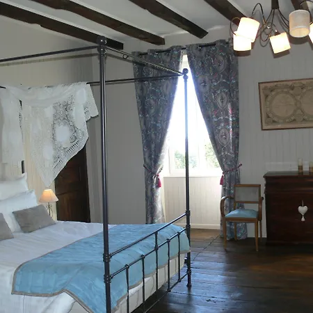 Chambres And Table D'hotes De Massigoux Hotel